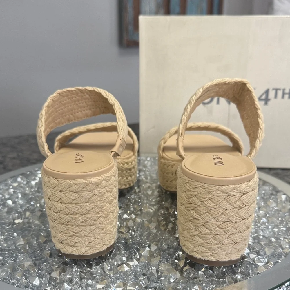 ON 34th natural raffia Beige Woven platform wedge Sandals NEW 9.5